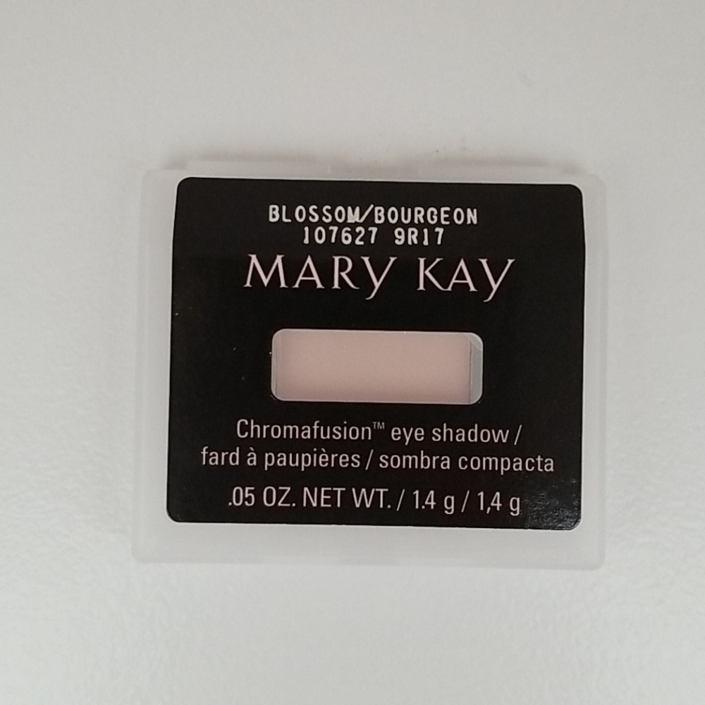 Mary Kay Chromfusion eye shadow
